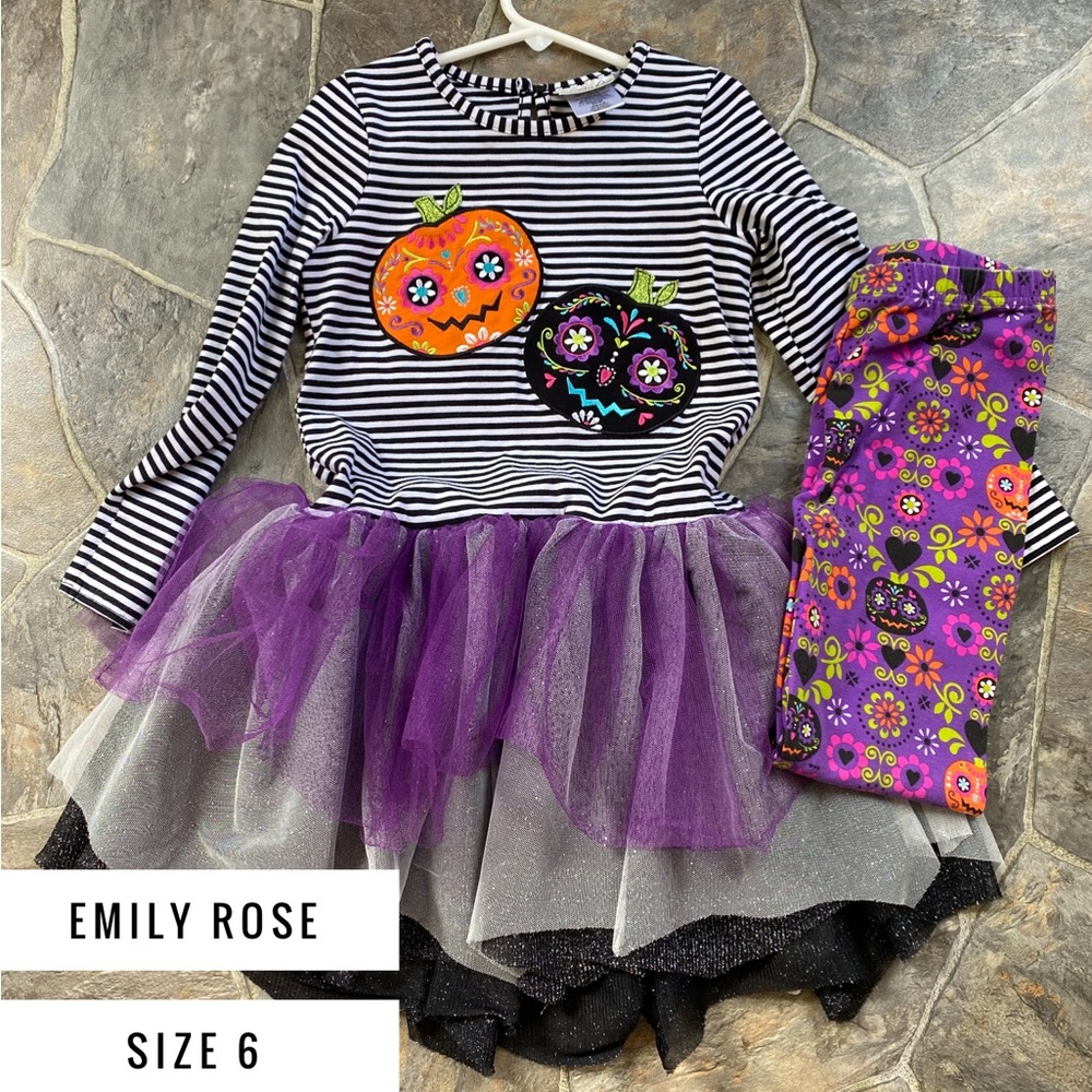 Like New Emily Rose Girl’s Halloween Set
